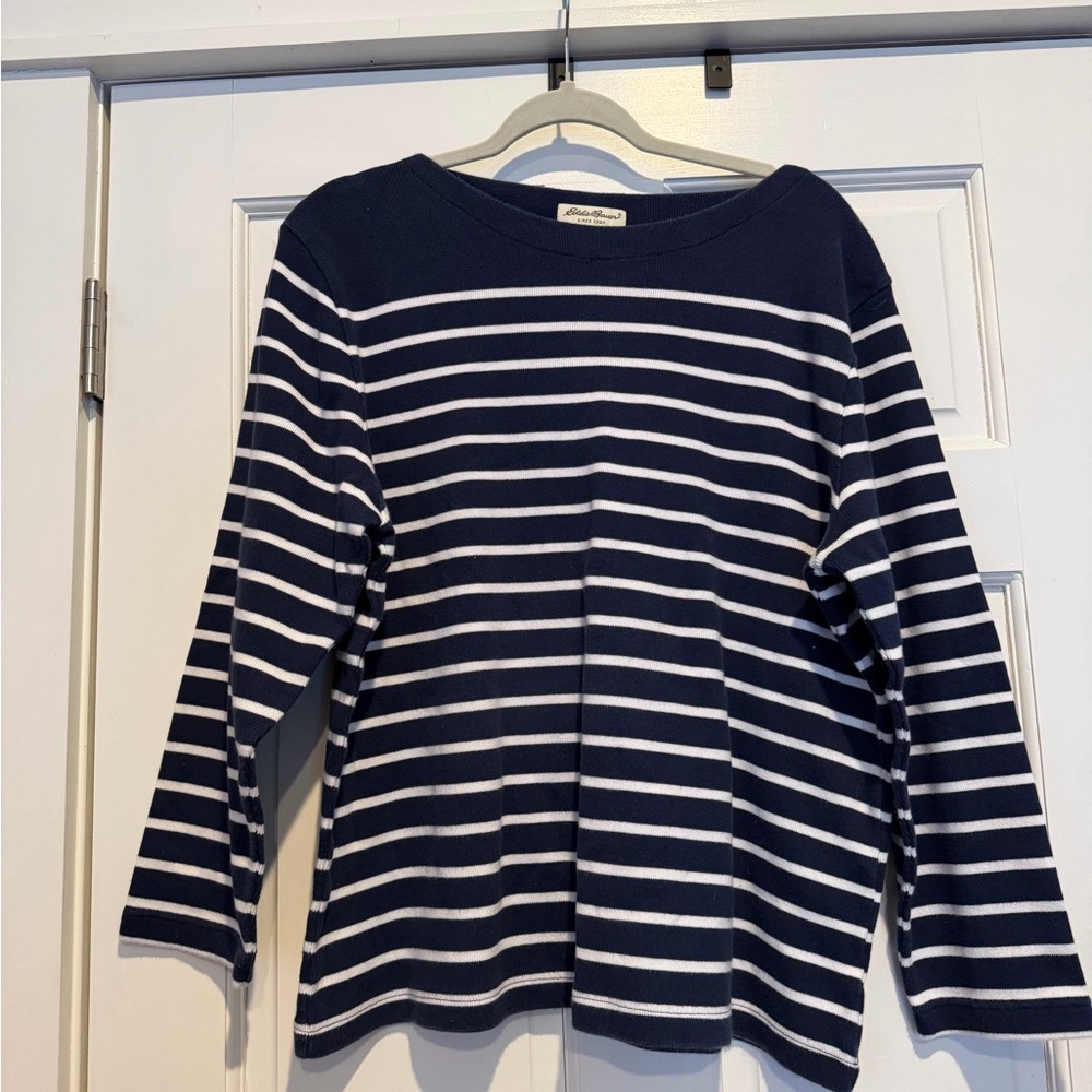 Eddie Bauer Navy and White Striped Sweater